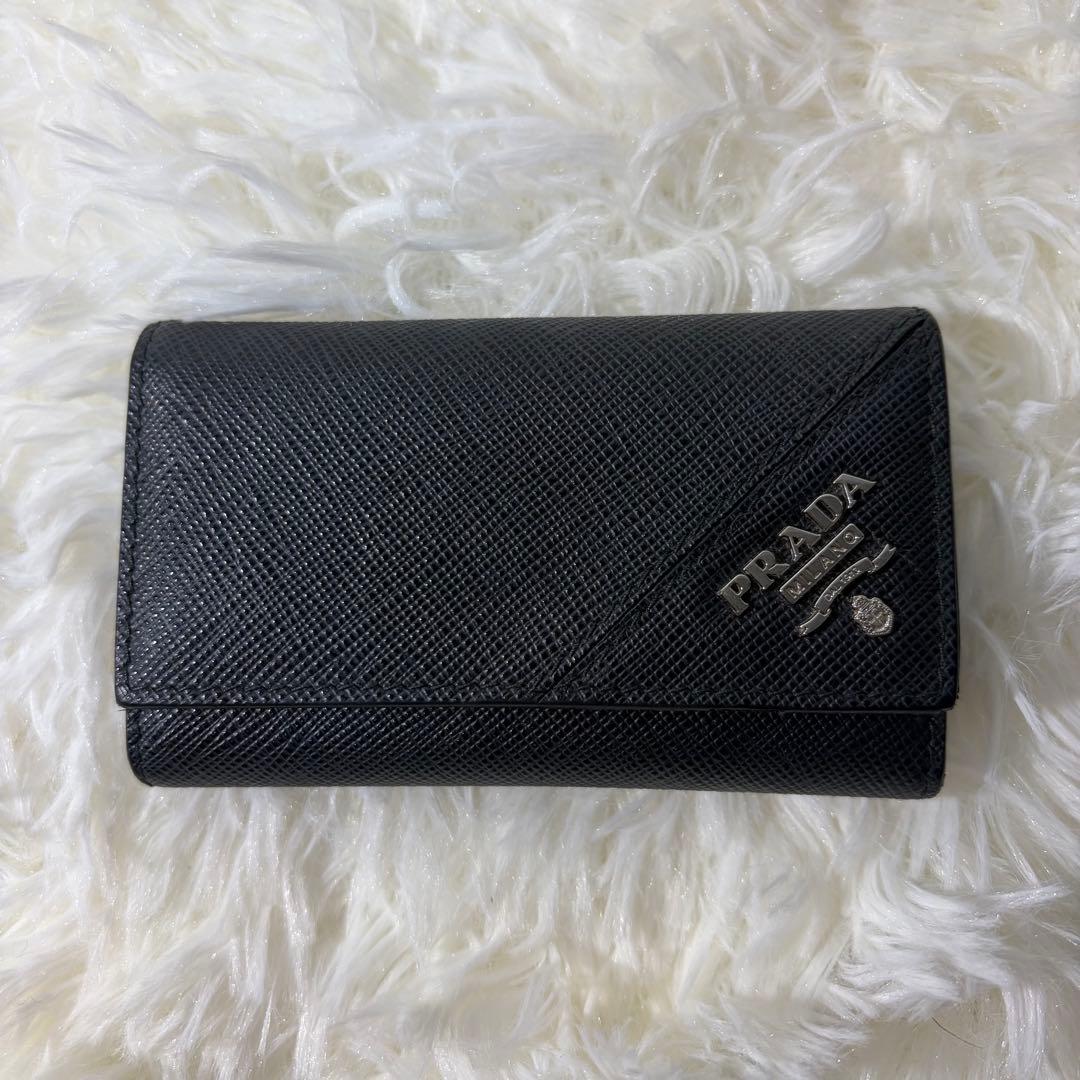 【✨極美品✨】PRADA 6連キーケース シルバーロゴ RFID 付属品完備