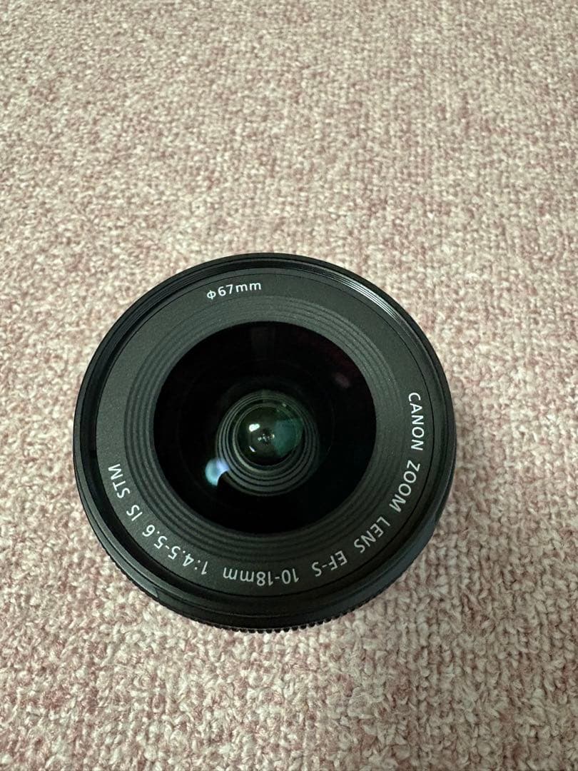 美品！Canon EFS10-18mm F4.5-5.6 IS STM