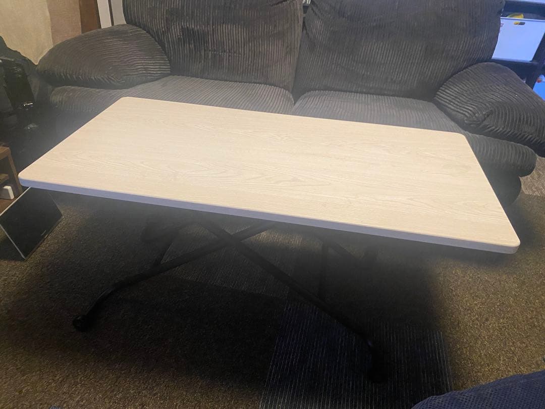 美品　ニトリ 昇降テーブル　サイズ1210×550 愛知県引き取り希望