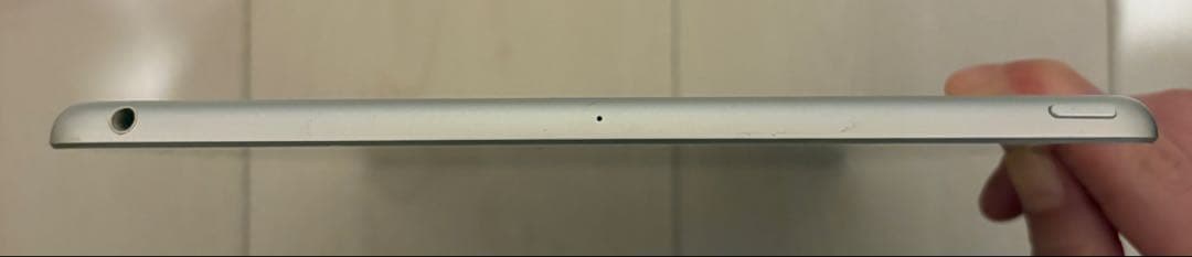 【即日発送！最終値下げ】Apple iPad シルバー 第8世代 本体 WiFi