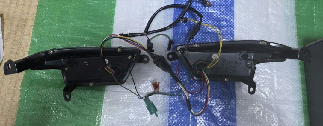 シグナスX 4型用StarKnight廃盤ウィンカー美品