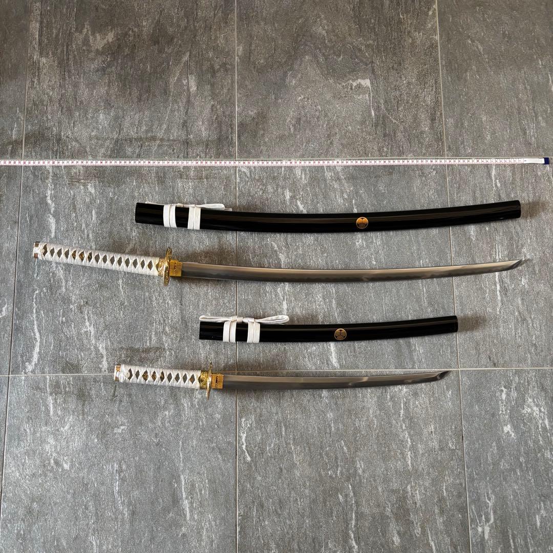刀 レプリカ 徳川家 三葉葵 金色紋章付き 専用ケース付き 長刀 脇差 模造刀