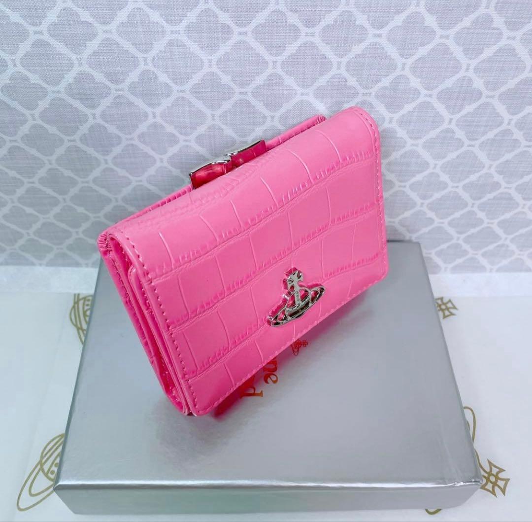 【内側柄も素敵☆最新作】Vivienne Westwood 三つ折財布