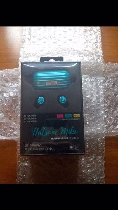 初音ミク ワイヤレスイヤホン