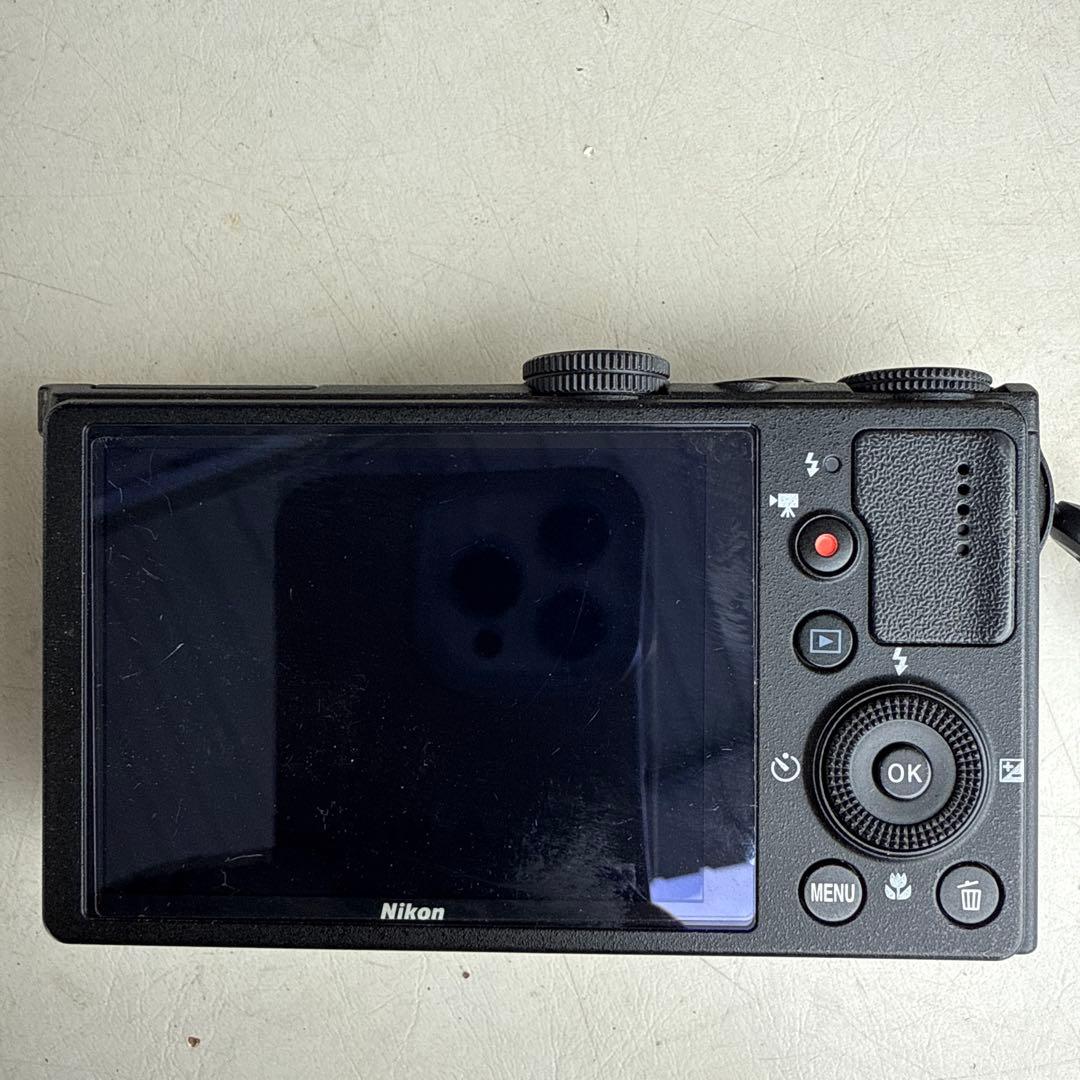 Nikon COOLPIX P330 コンパクトデジタルカメラ