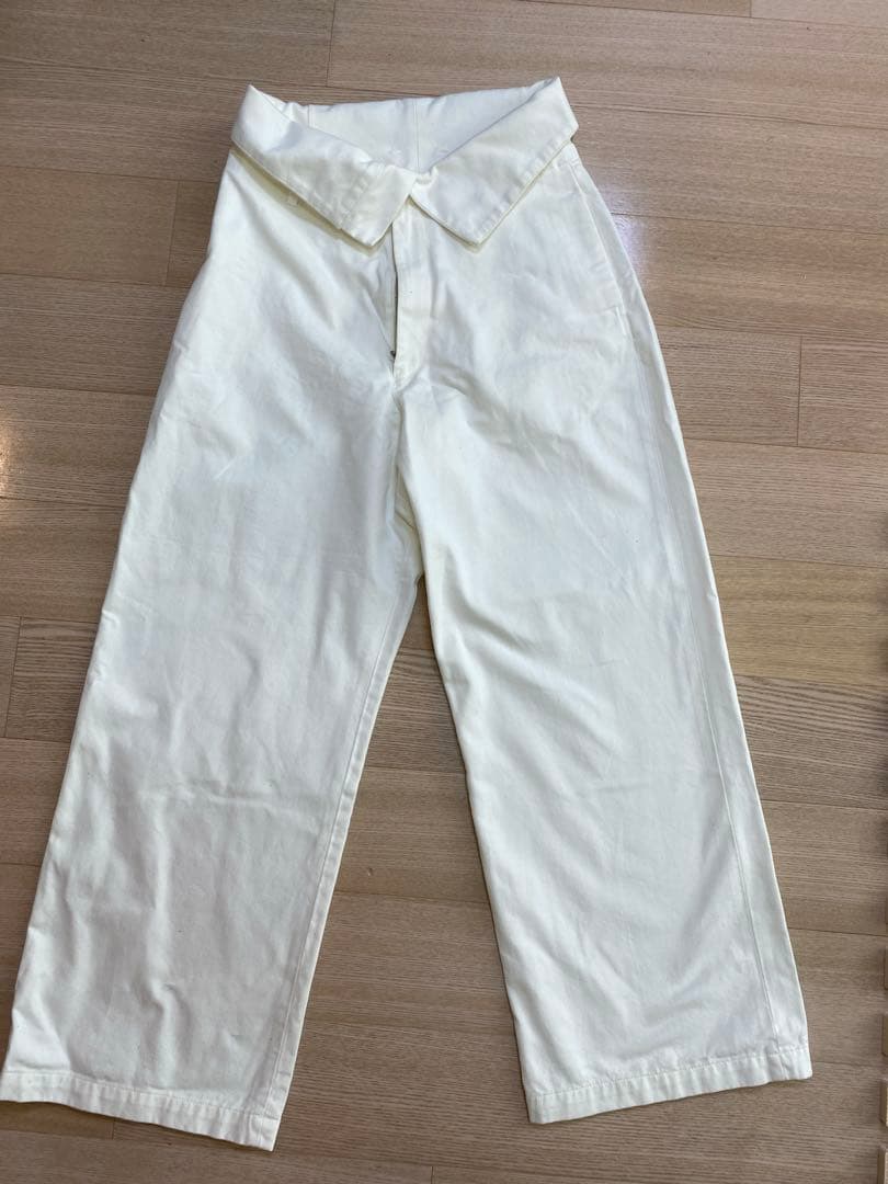 新品タグ付きSpick & Span ホワイト36ハイウェスト　ワイドパンツ