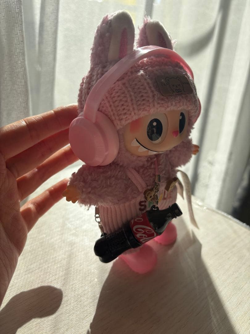 ラブブ　ぬいぐるみ