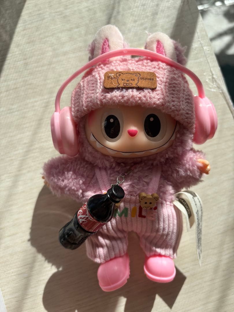 ラブブ　ぬいぐるみ