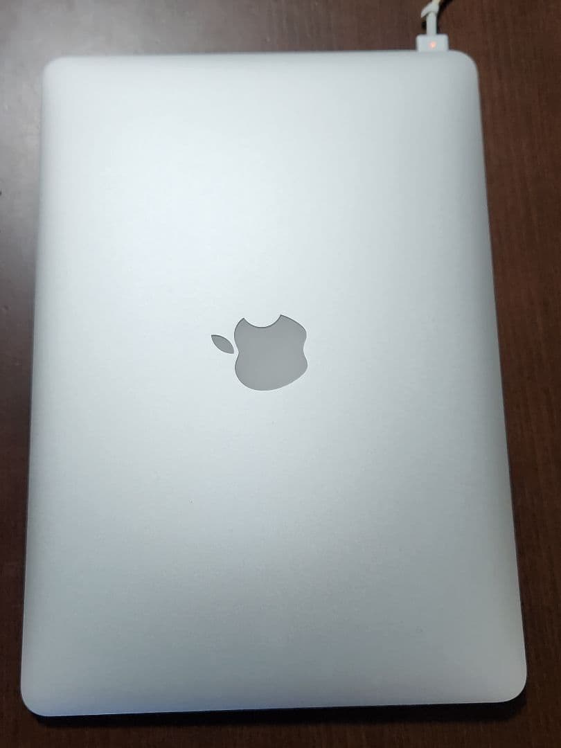 【美品】【箱つき】MacBook Air 2017 シルバー