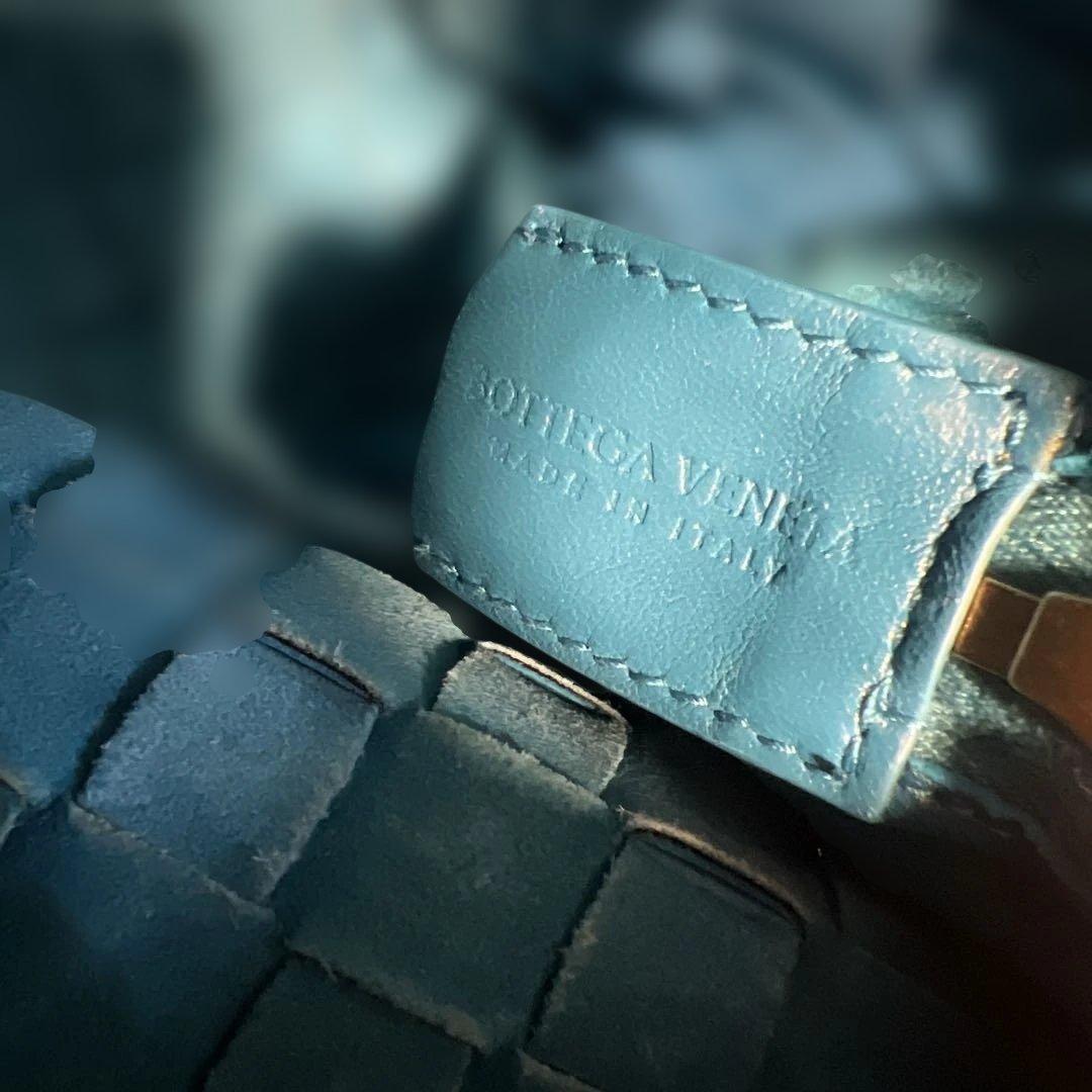 ボッテガ・ヴェネタ ミニ ループ カメラ バッグ トレバーチン