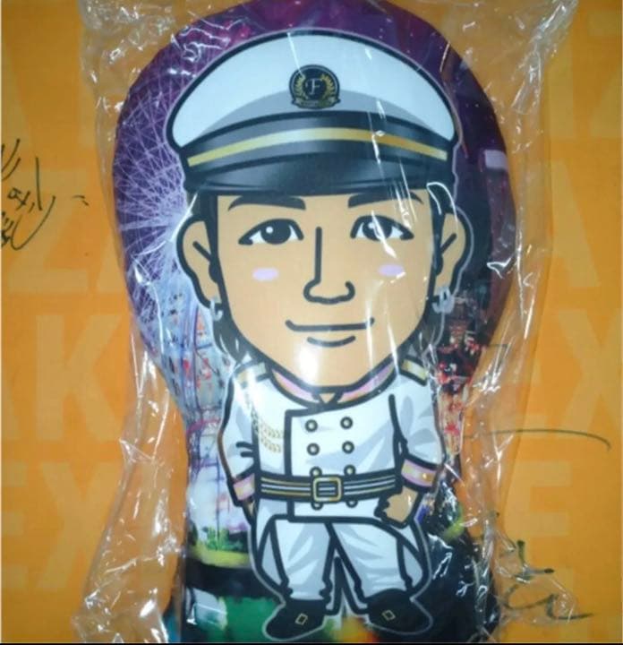 瀬口黎弥　海軍　クッション