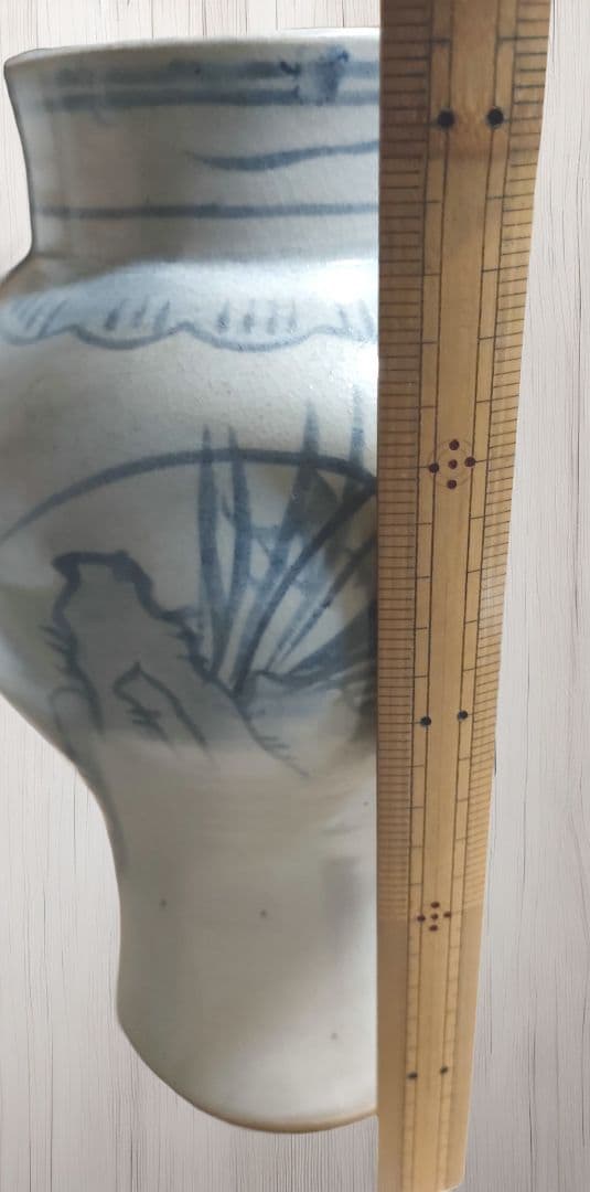 李朝染付壺　李朝白磁　時代物　朝鮮美術