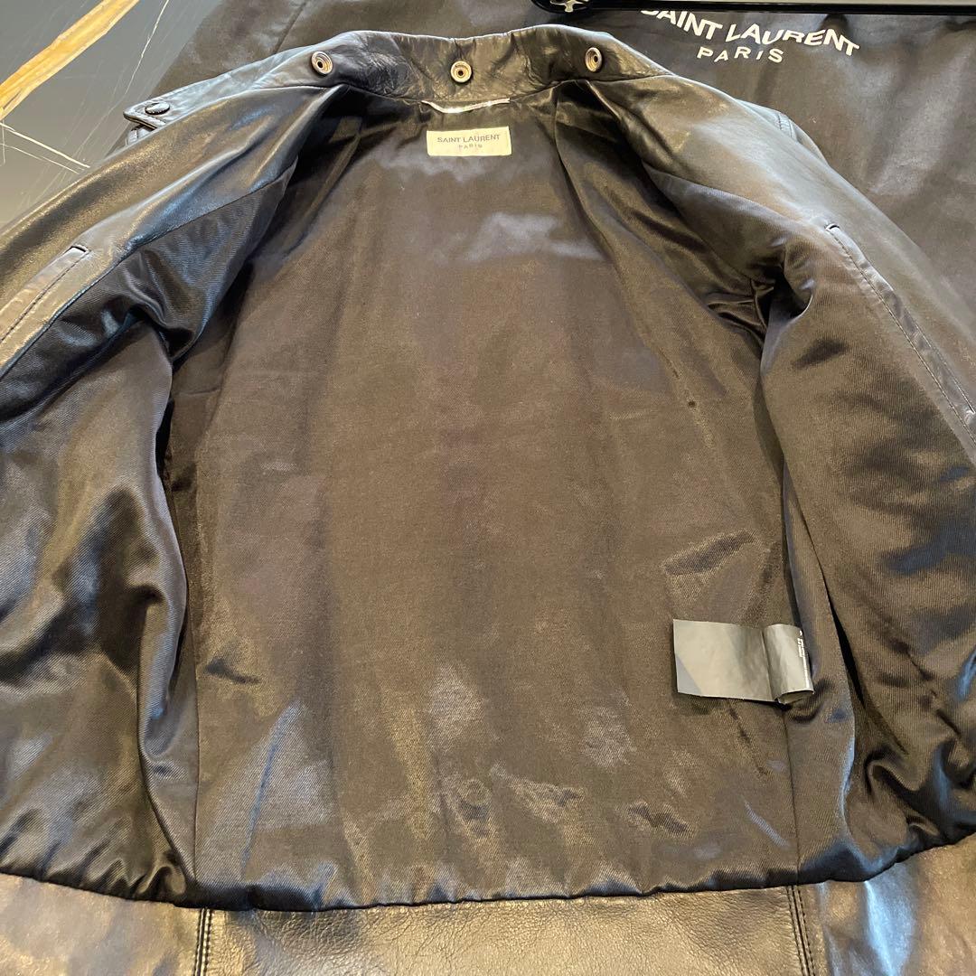 サンローラン　名作L01 ブラックボタン