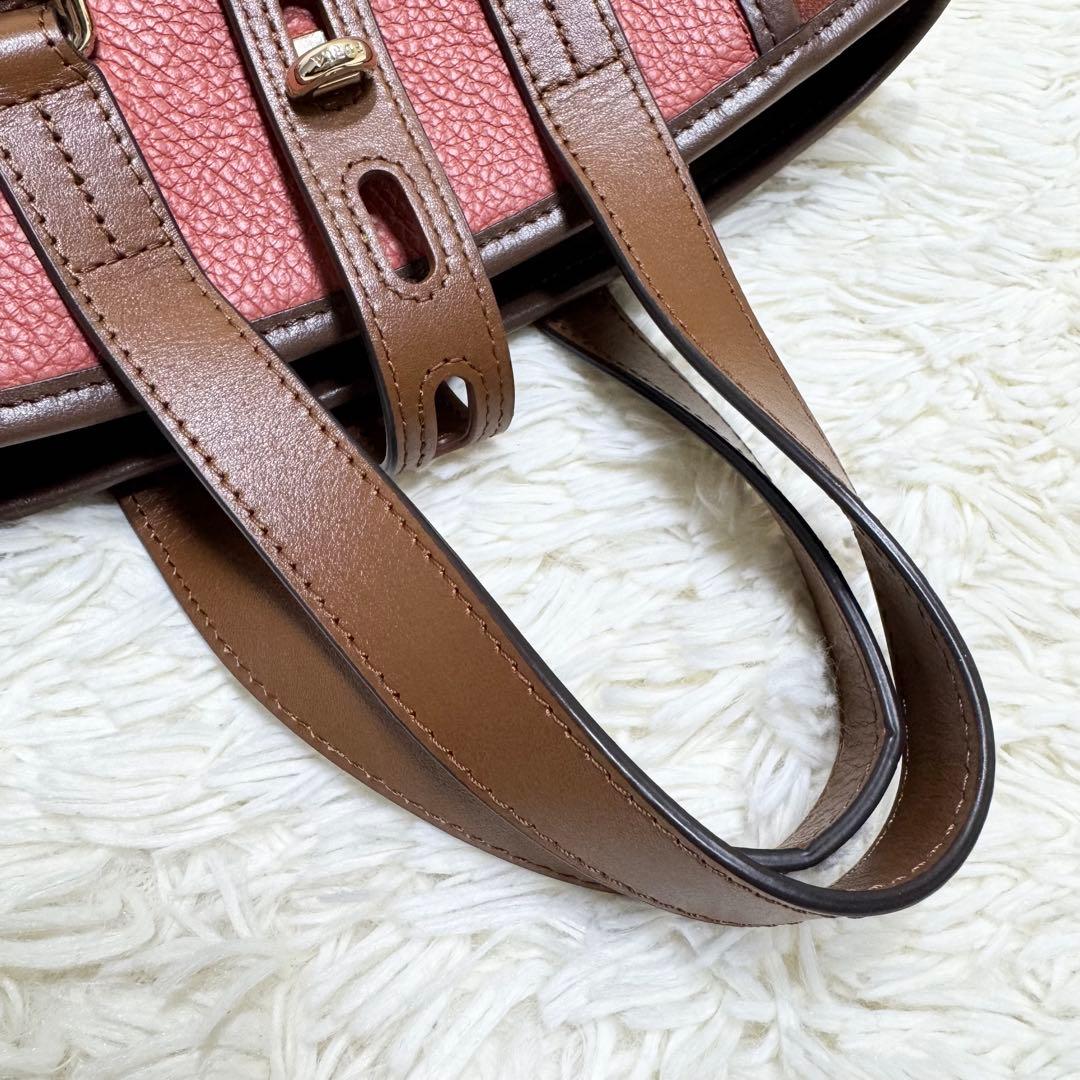 フルラ NET ミニ ショルダーバッグ シボ革 ターンロック ボルドー スエード