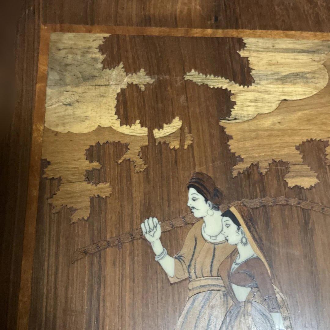 紫檀木の絵画　ウッドアート、インド土産