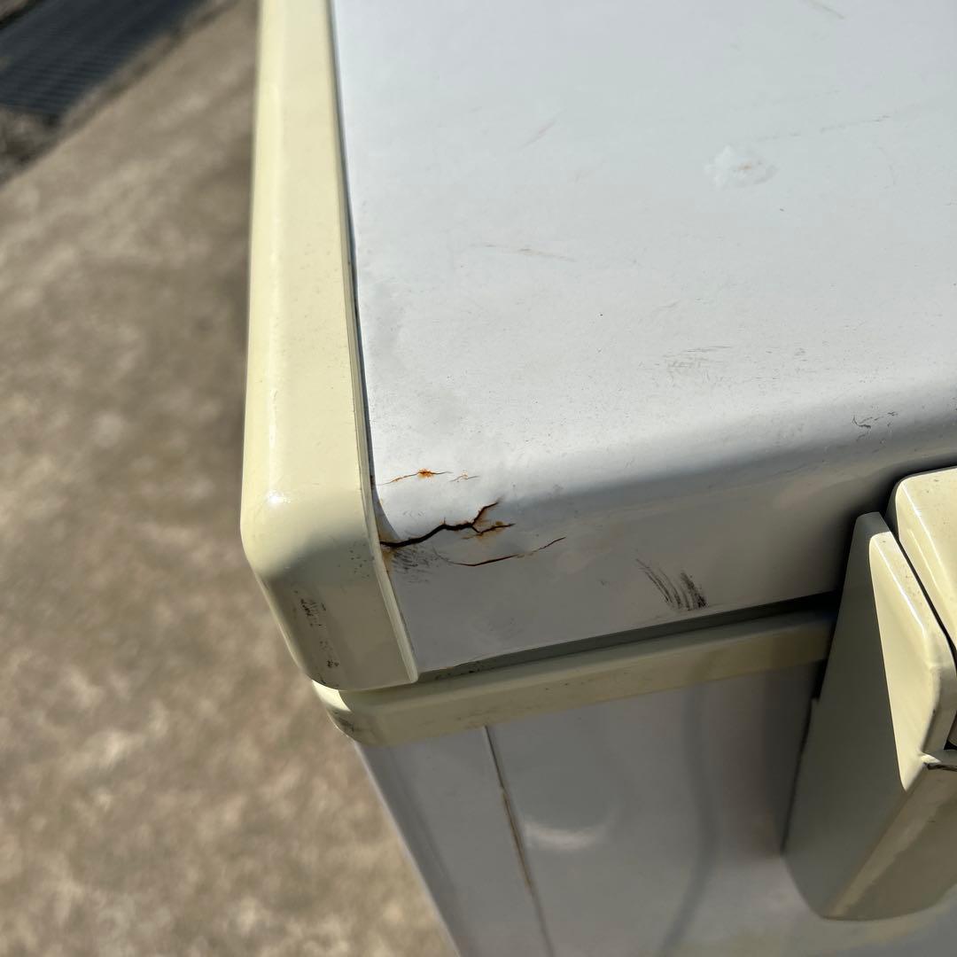 ホワイト チェストフリーザー