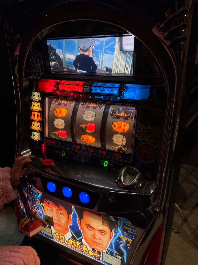 レア パチスロ　くりぃむしちゅー スロットマシン 機 5号機 設定キー