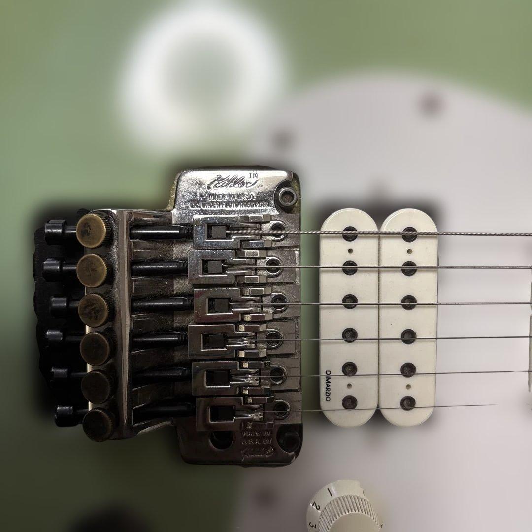 Fender JAPANストラトキャスター ＳＴＲ？フジゲン製ハードケース付き