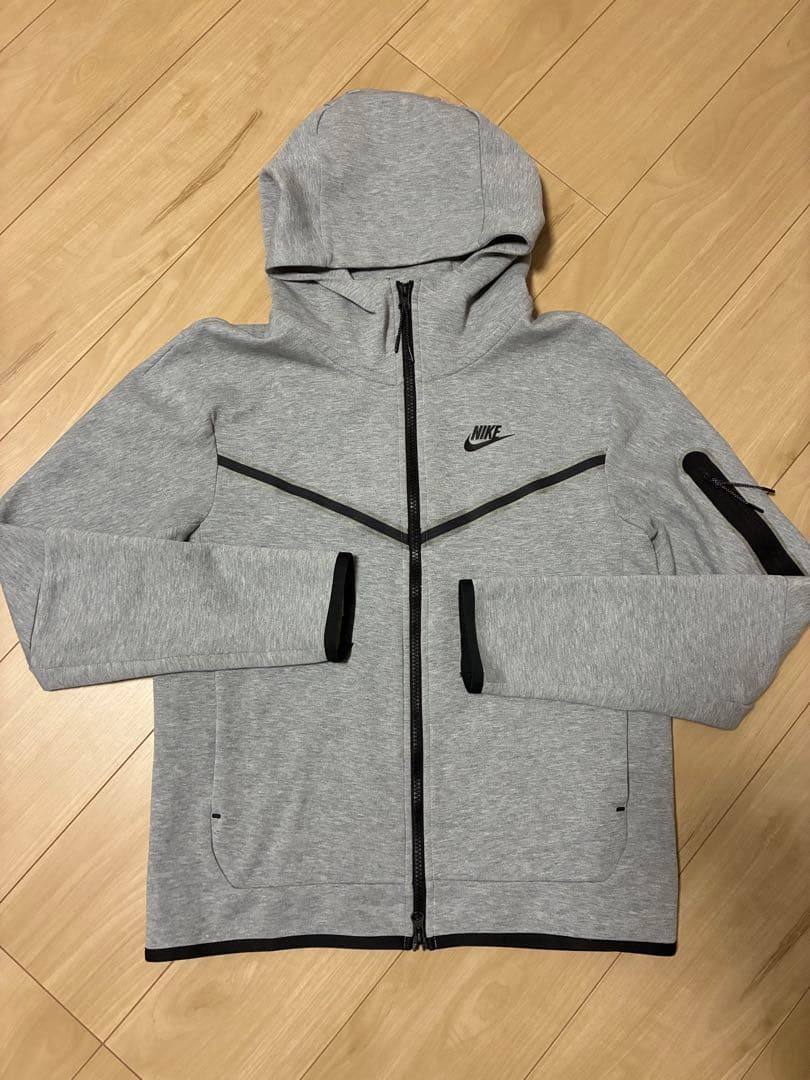 ナイキテックフリース　セットアップ　上下　グレー　サイズS 国内正規品