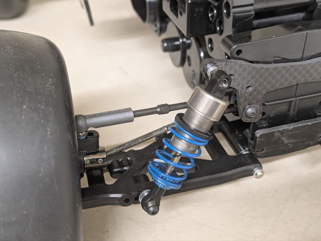 タミヤ WT01 カスタムシャーシ レストア済み