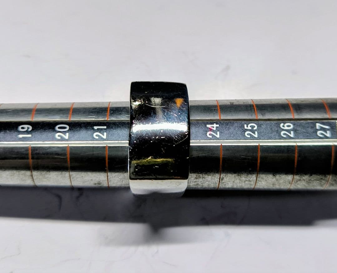 現品限り　シルバー 925リング 22.5号　ボリューム満点約30グラム！