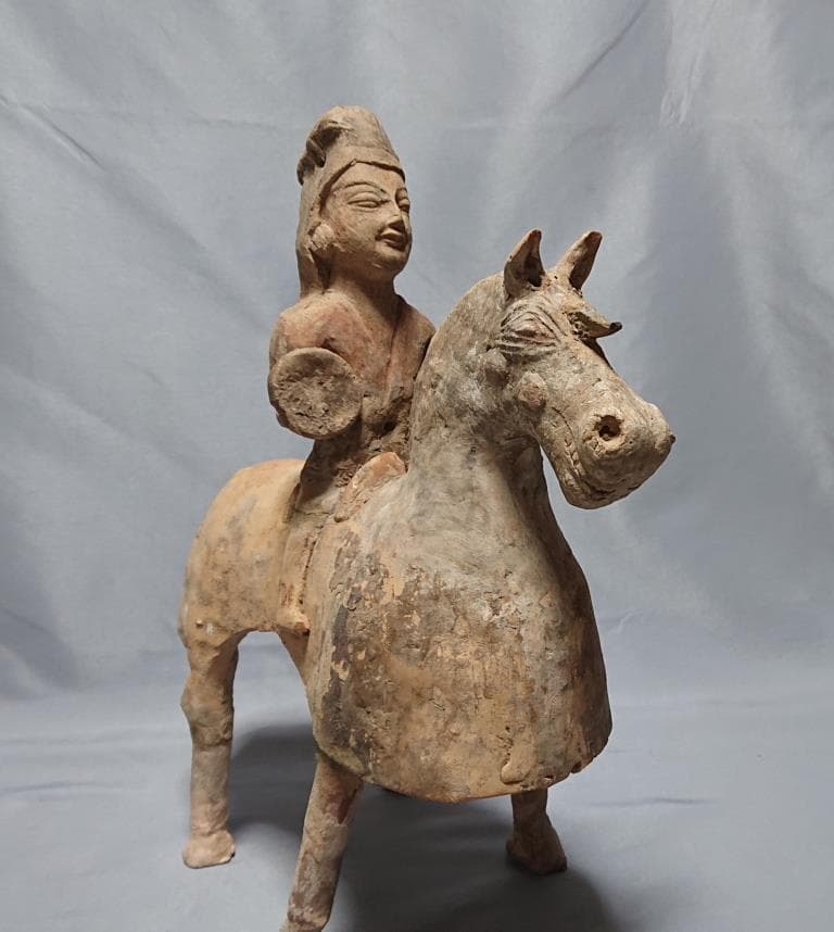 コレクター収集品　東漢時代　加彩　騎馬　陶俑　37cm