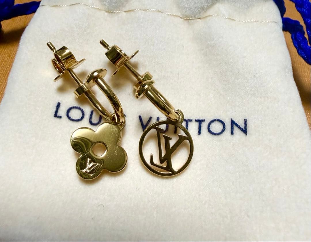 【美品】LOUIS VUITTON ピアス ブルーミング ルイヴィトン