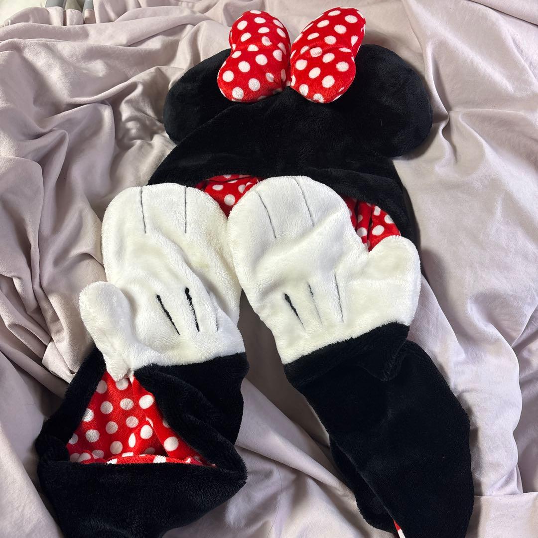 【早い者勝ち】ディズニー ミニーマフラーファンキャップ