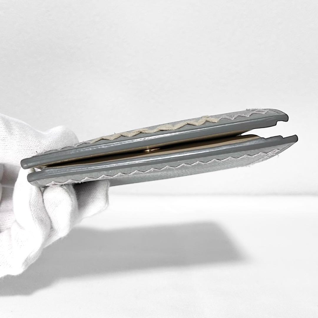 美品 MARNI マルニ 2つ折り財布 レザー ロゴ刺繍