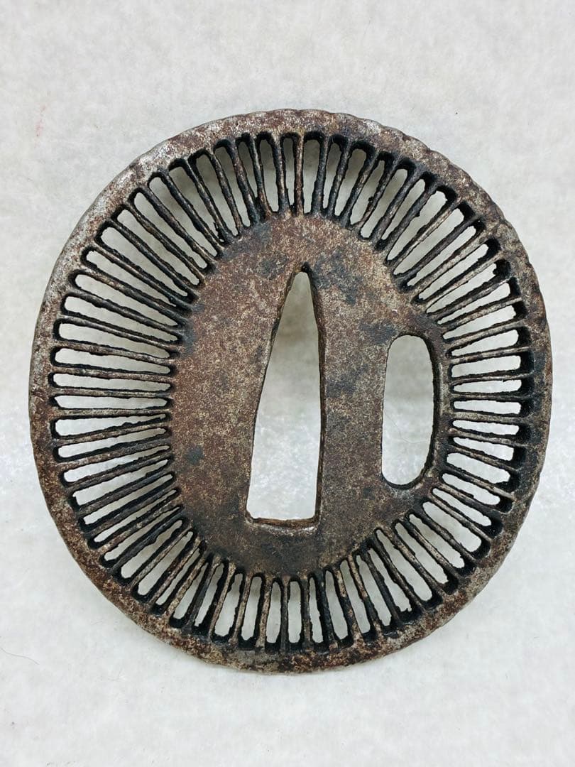 Z04）当時物 刀装具 早乙女 阿弥陀透かし鍔