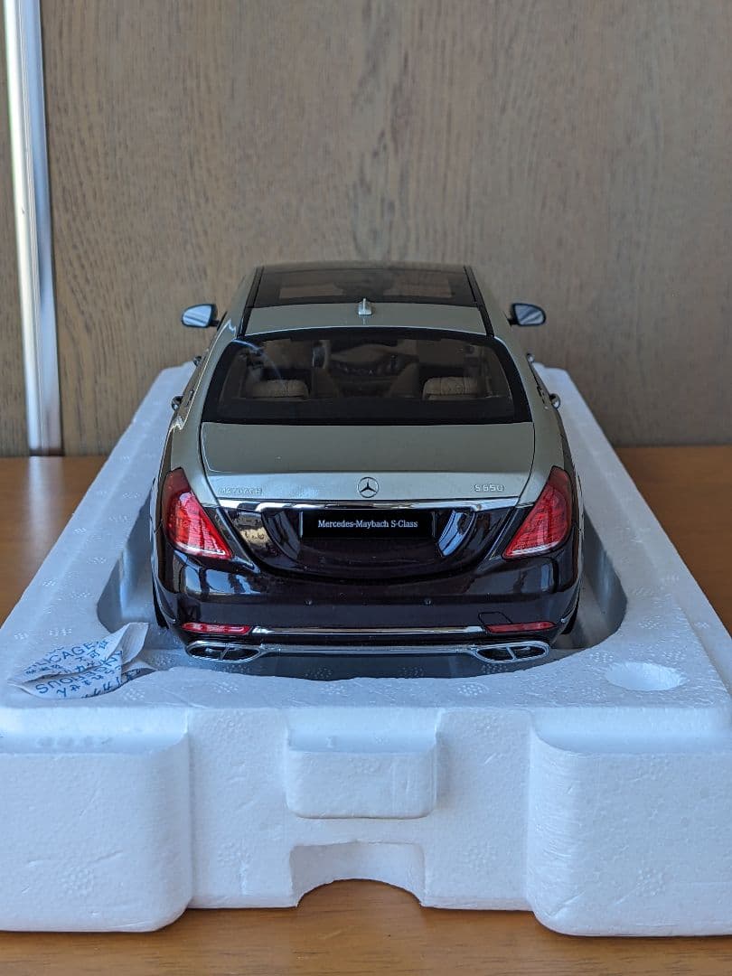 自動車 ALMOST REAL1/18 Mercedes-Maybach S-Class