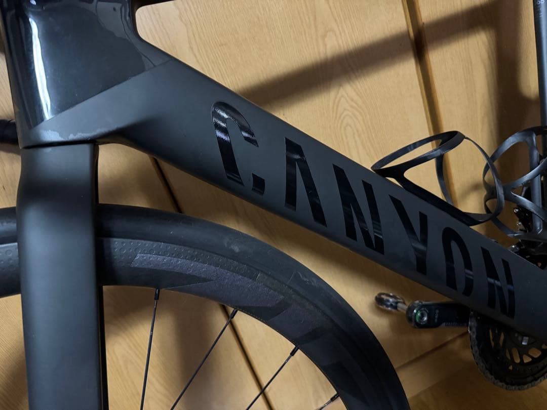 専用販売　CANYON AEROAD CFR Disc 9 RED ETap