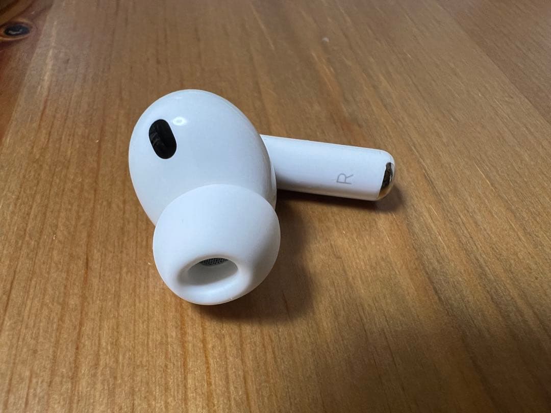 AirPods Pro 3/ 正規品　右耳のみ(A3063)