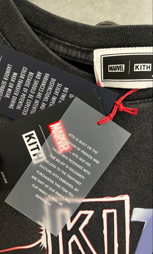 トップス Kith Marvel Cyclops Magneto Vintage Tee