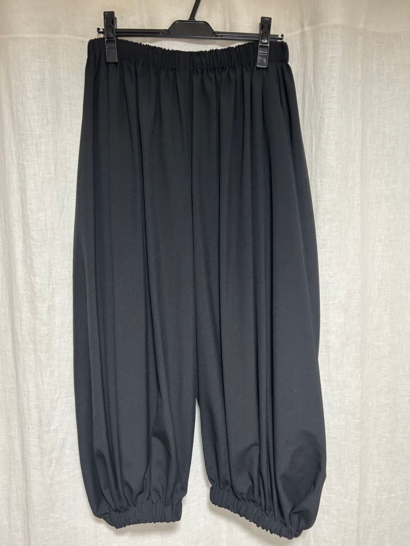 COMME des GARÇONS ブラックサルエルパンツ