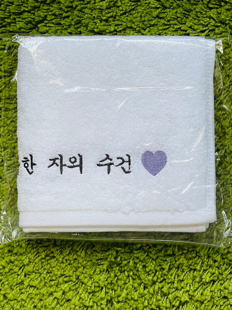 BTS ジン RUNSEOKJIN ツアー 特典 トレカ コヤン レインコート