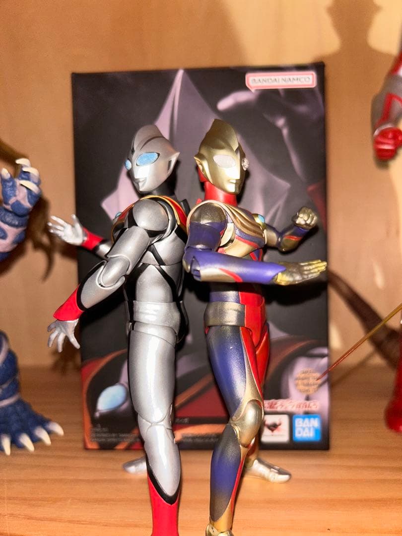 S.H.Figuarts グリッターティガ＆イーヴィルティガ 2体セット