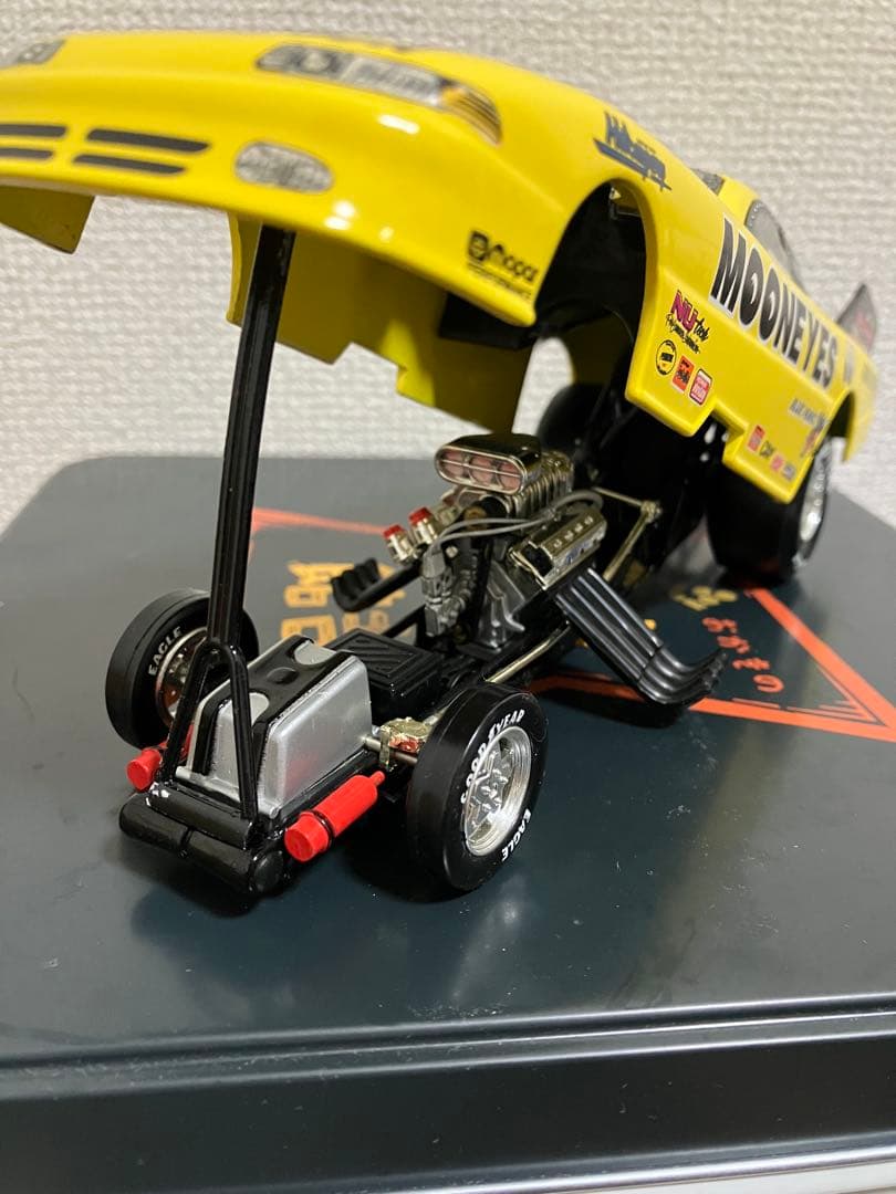 1/24 ドラッグレース ムーンアイmooneyes