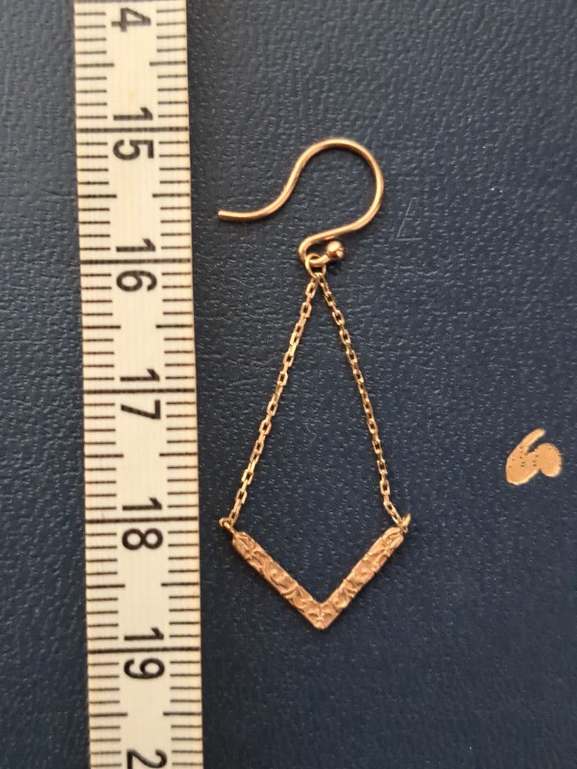 し*ま様 アガット　2014オータムコレクション　揺れるピアス