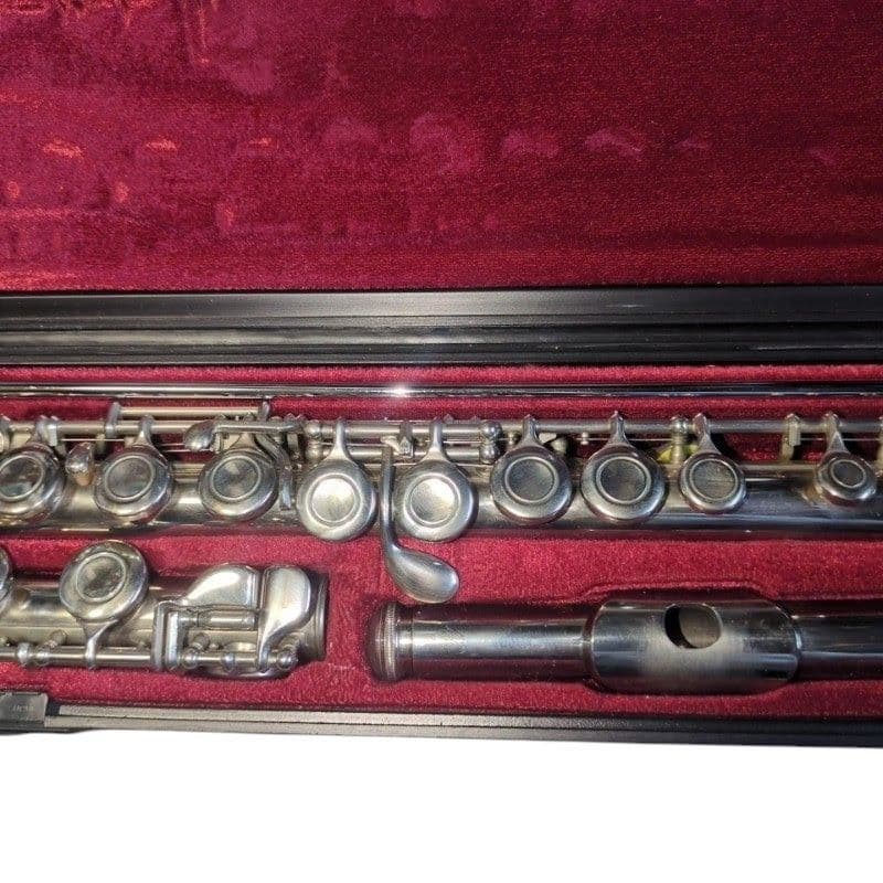 ヤマハ　yfl-211　フルート　管楽器　Eメカ　銀メッキ　YAMAHA