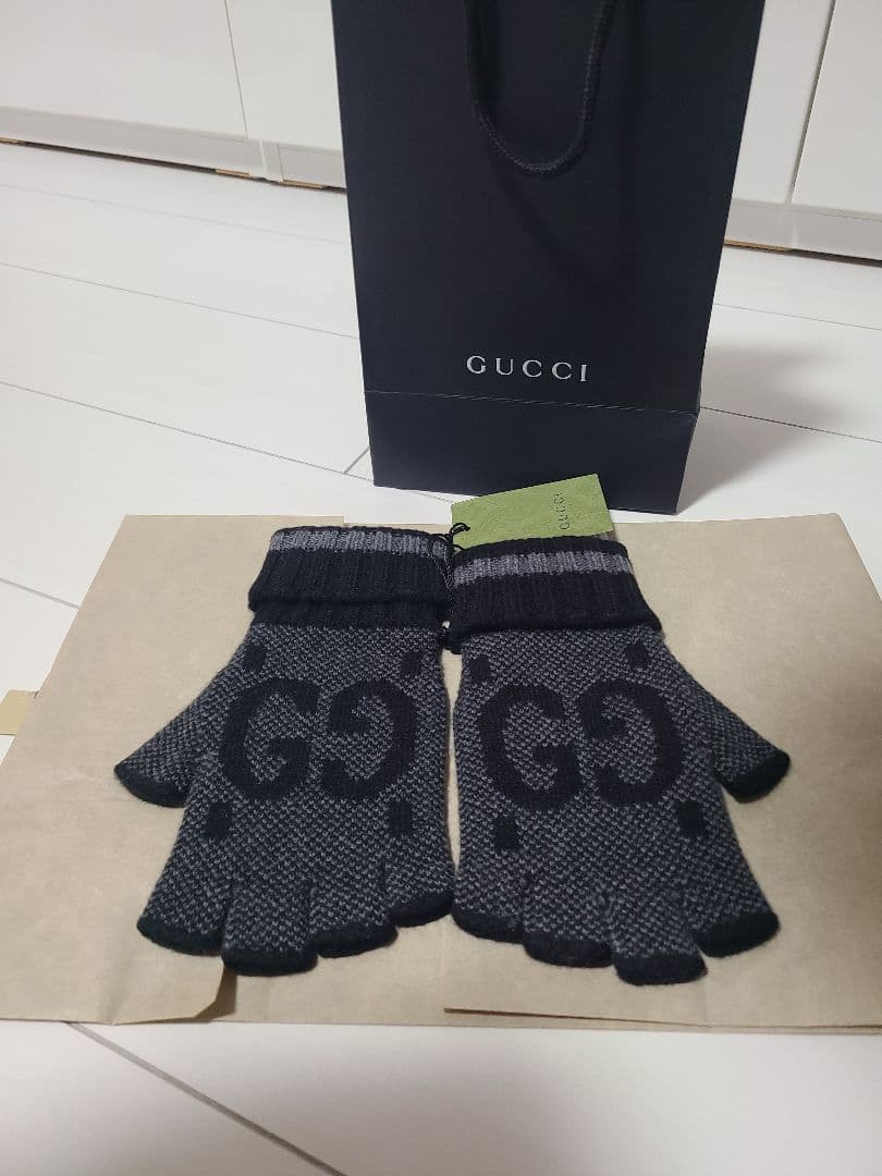 GUCCI グッチ GG カシミヤ フィンガーレス グローブ Mサイズ 新品