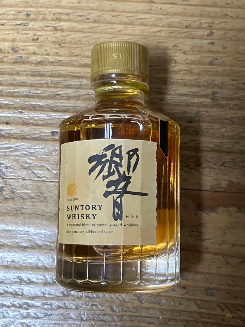 SUNTORY HIBIKI 50ml ウイスキー　ミニチュアボトル