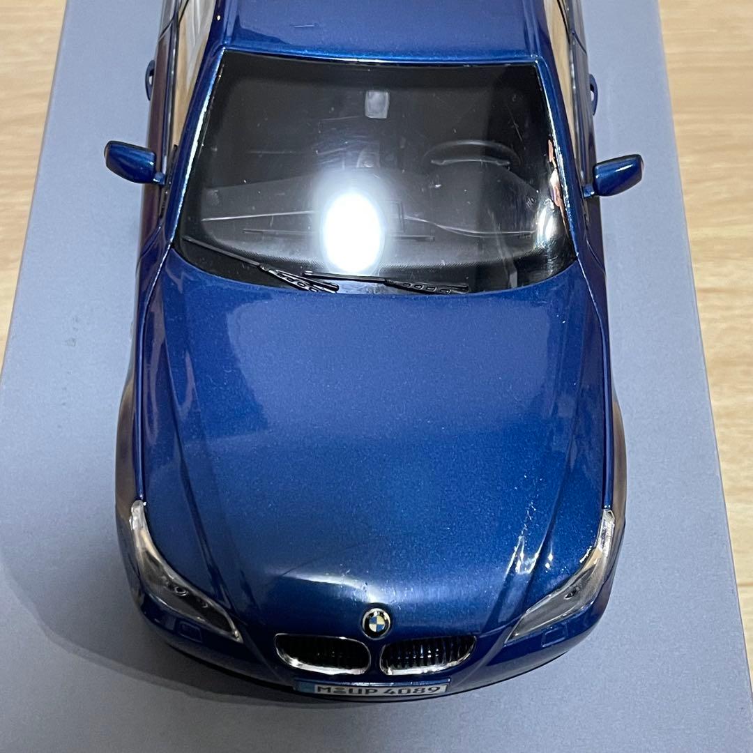 京商 1/18 BMW 5シリーズ （ER） ブルー