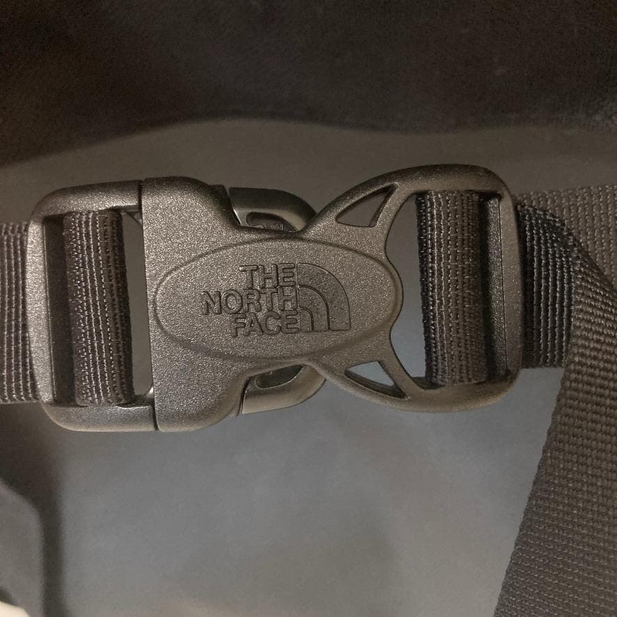 【tick】ノースフェイス キャリーバッグ AV8X 94L 2WAY