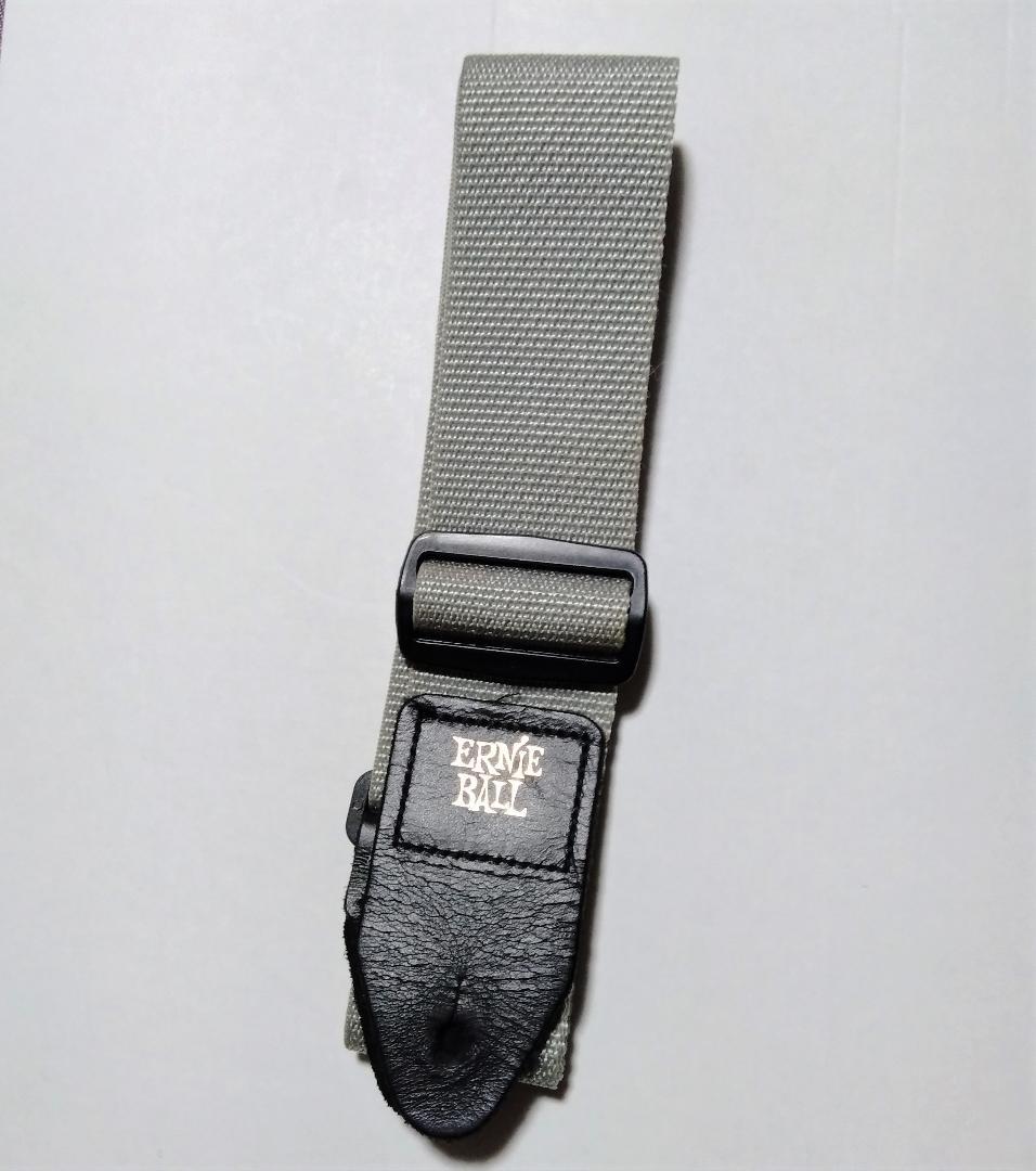 GrassRoots G-SEシリーズストラト（メンテ済・本体のみ）ストラップ付