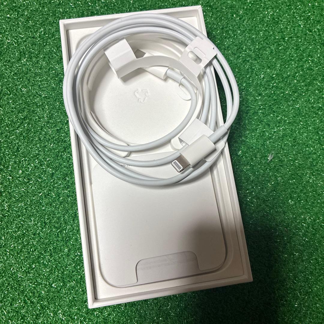 美品　iPhone 13 mini おまけ付き