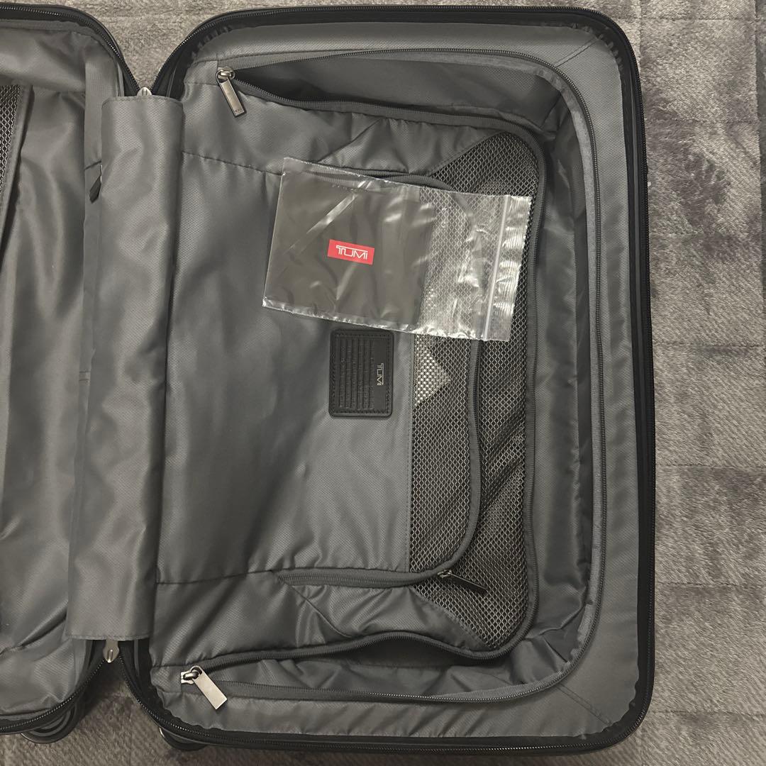 新品未使用　TUMI LATITUDE ドテラ　キャリーケース
