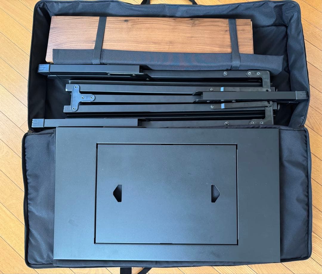 ラーテルワークス　ウッドパネルテーブル120