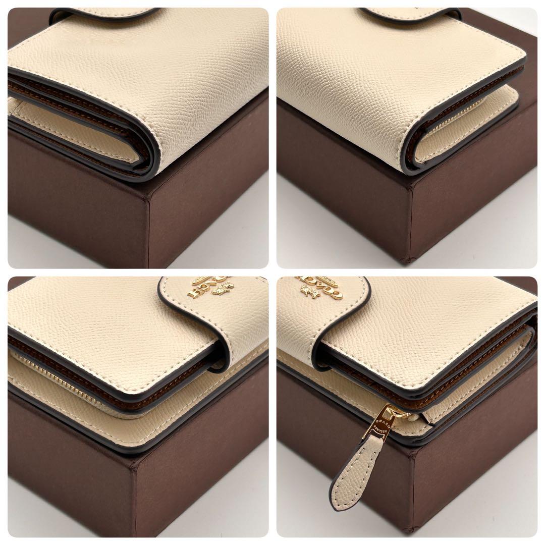 ✨極美品✨ COACH コーチ 二つ折り財布 ホワイト ブラウン【未使用級】