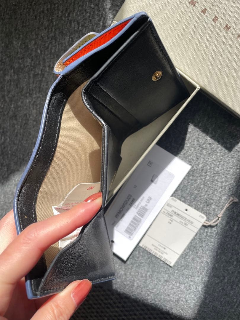 お値下げ最終★早い者勝ち★MARNI 三つ折り財布 ベージュ/グリーン